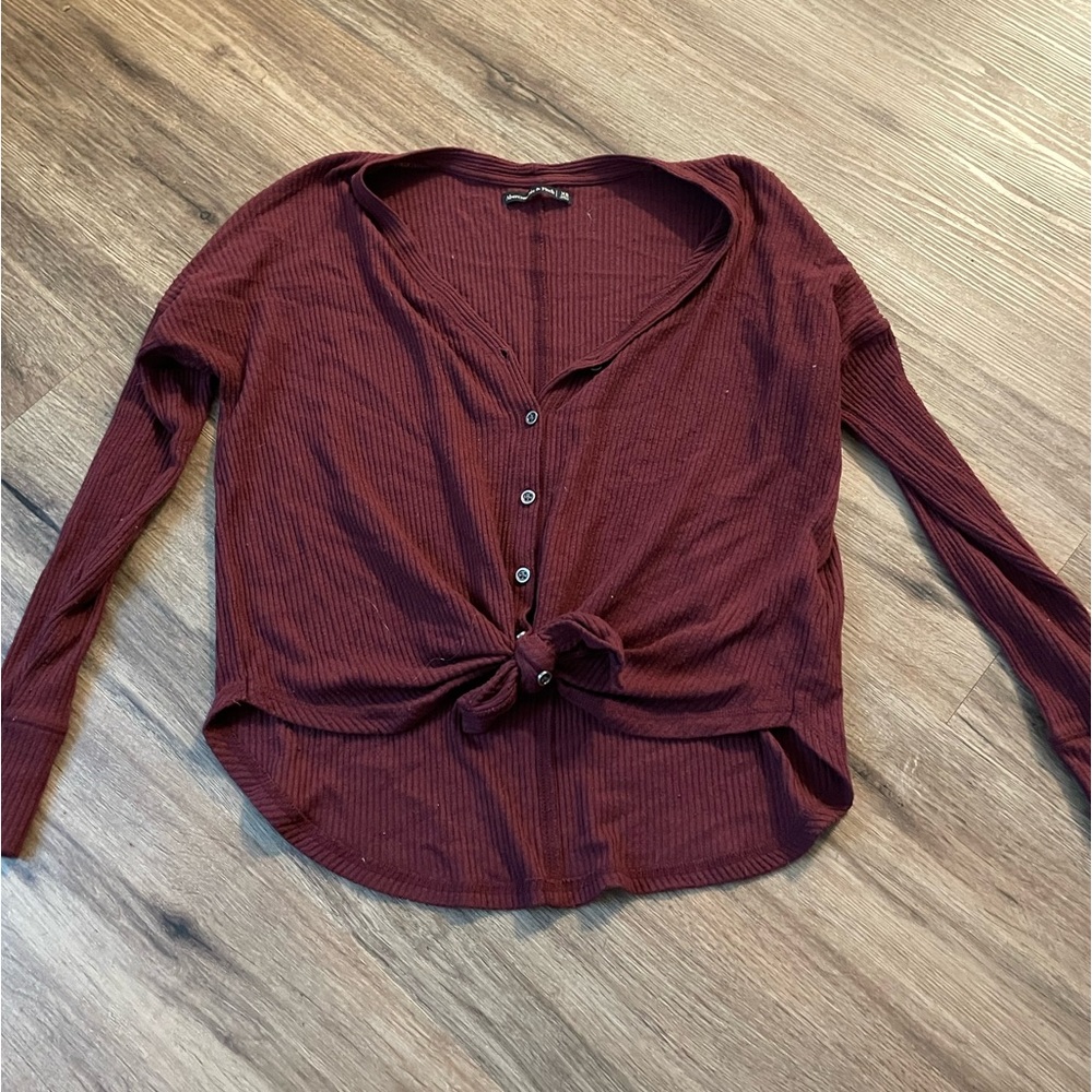 Abercrombie and Fitch Long sleeve button up tie top